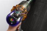 Aspiradora vertical Dyson V15 Detect Absolute de 660 W, color gris - Imagen 9