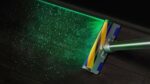 Aspiradora vertical Dyson V15 Detect Absolute gris y morada - Imagen 5