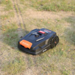Cortacésped robótico a batería Yard Force MB800 - Imagen 2